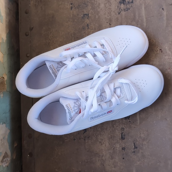 White Reebok Sneakers - Picture 8 of 8